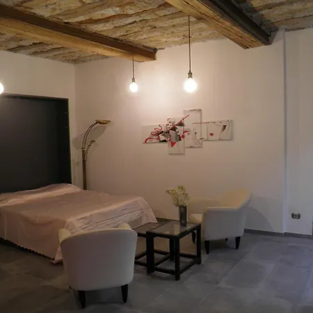 Holiway Petit Maison * 欧苏西奥